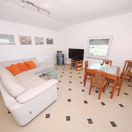 Apartment Sapavac Vir Eksteriør bilde