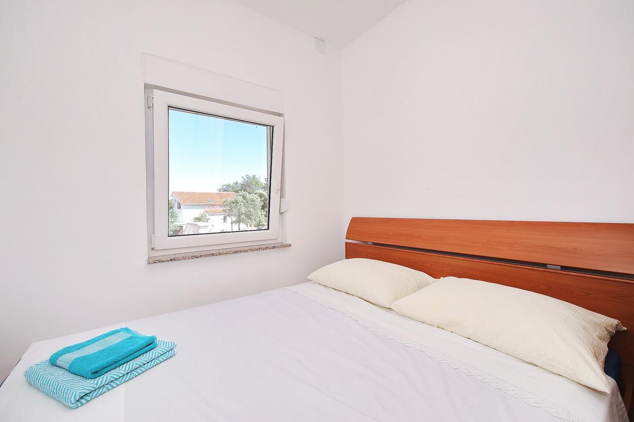 Apartment Sapavac Vir Eksteriør bilde