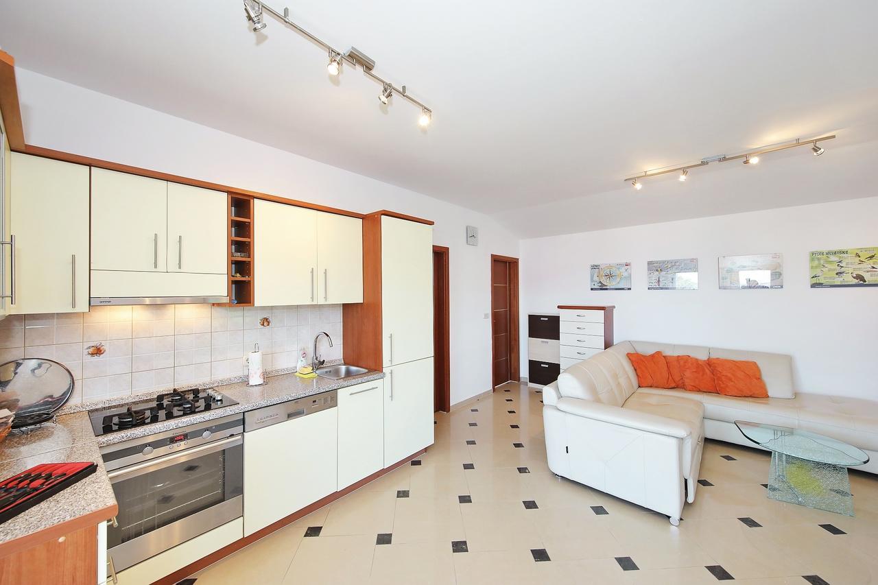 Apartment Sapavac Vir Eksteriør bilde