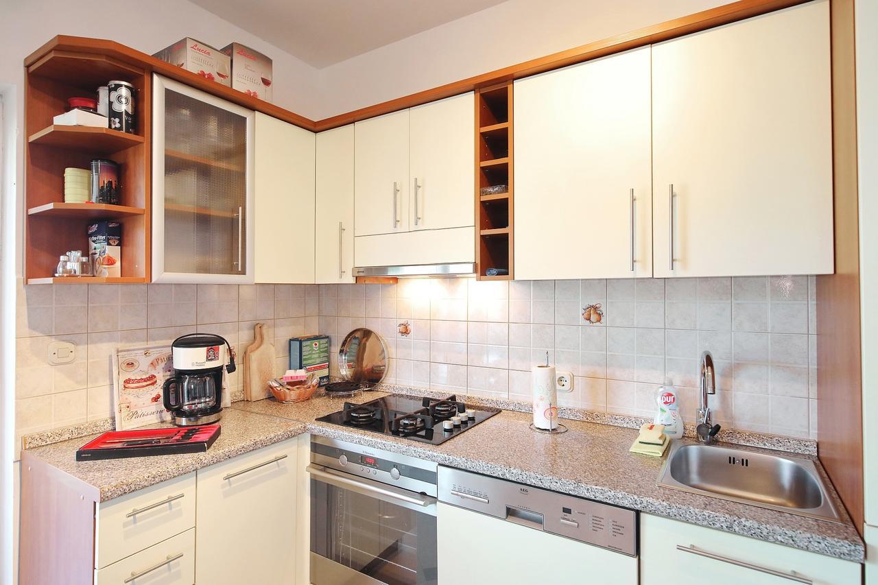 Apartment Sapavac Vir Eksteriør bilde